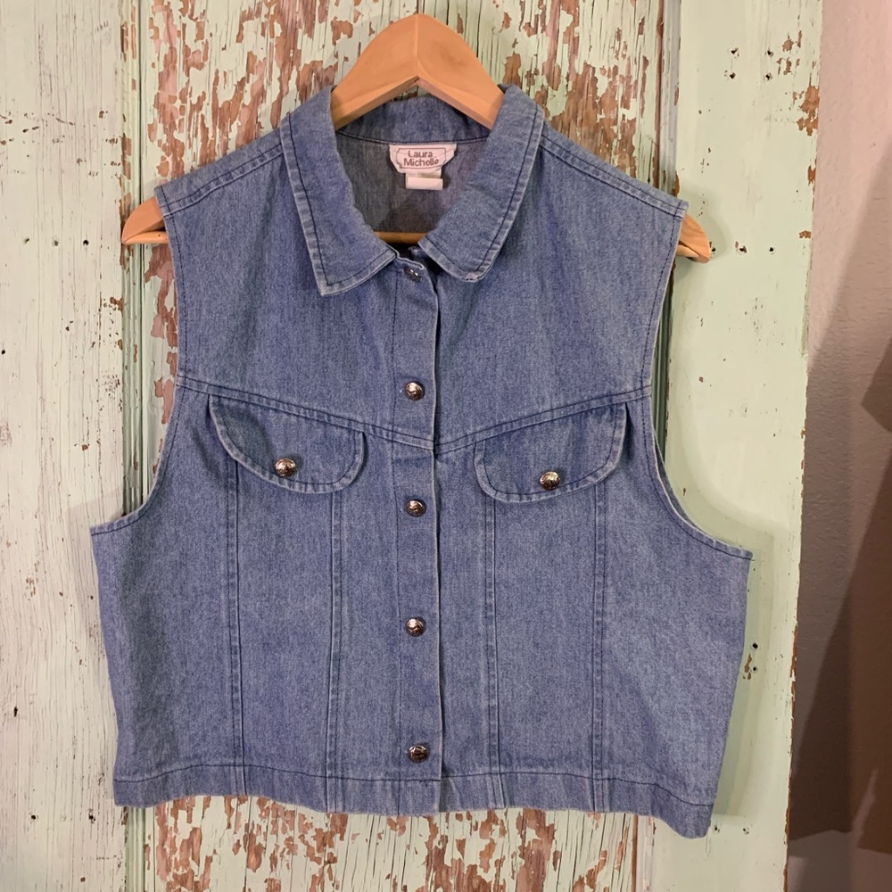 Women’s Laura Michelle blue denim vest with button-up front and two pockets